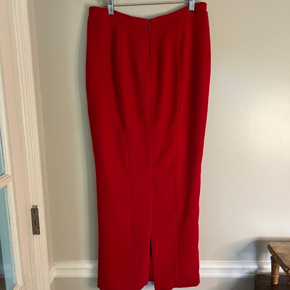 HOUSE OF CB Nayara Red Rose Maxi Skirt Size M - Picture 6 of 11